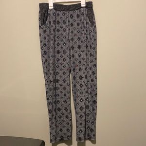 Cuddl Duds Climate Right Patterned Gray Pajama Pants (Size S)